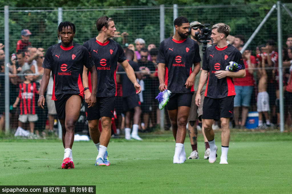 就送出一记 就送出一记