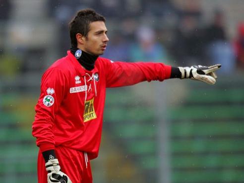 超大型独立 超大型独立