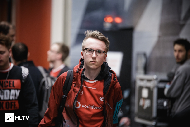 举报通道 举报通道